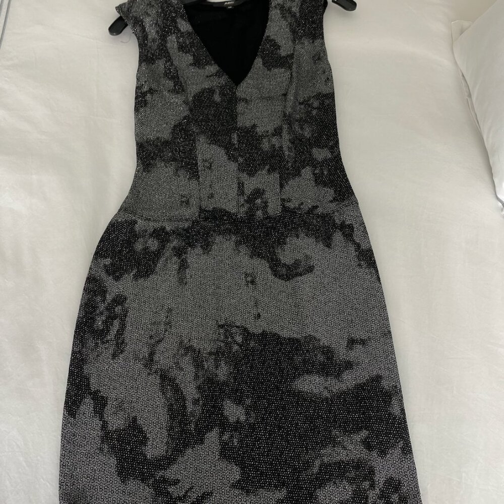 ABS Allen Schwartz Black/Silver Shoulder Cap Bodycon Mini Dress Size Medium
